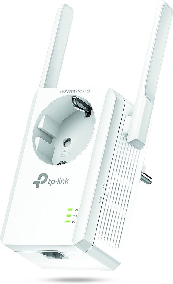 TP-Link 300 Mbps Wi-Fi Range Extender AC Passthrough