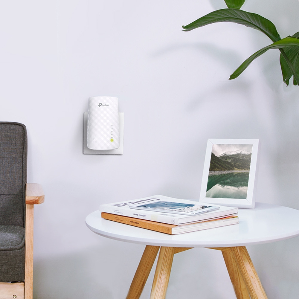 TP-Link RE200 WLAN Repeater 433Mbit/s 5GHz 300Mbit/s 2,4GHz App Steuerung V4