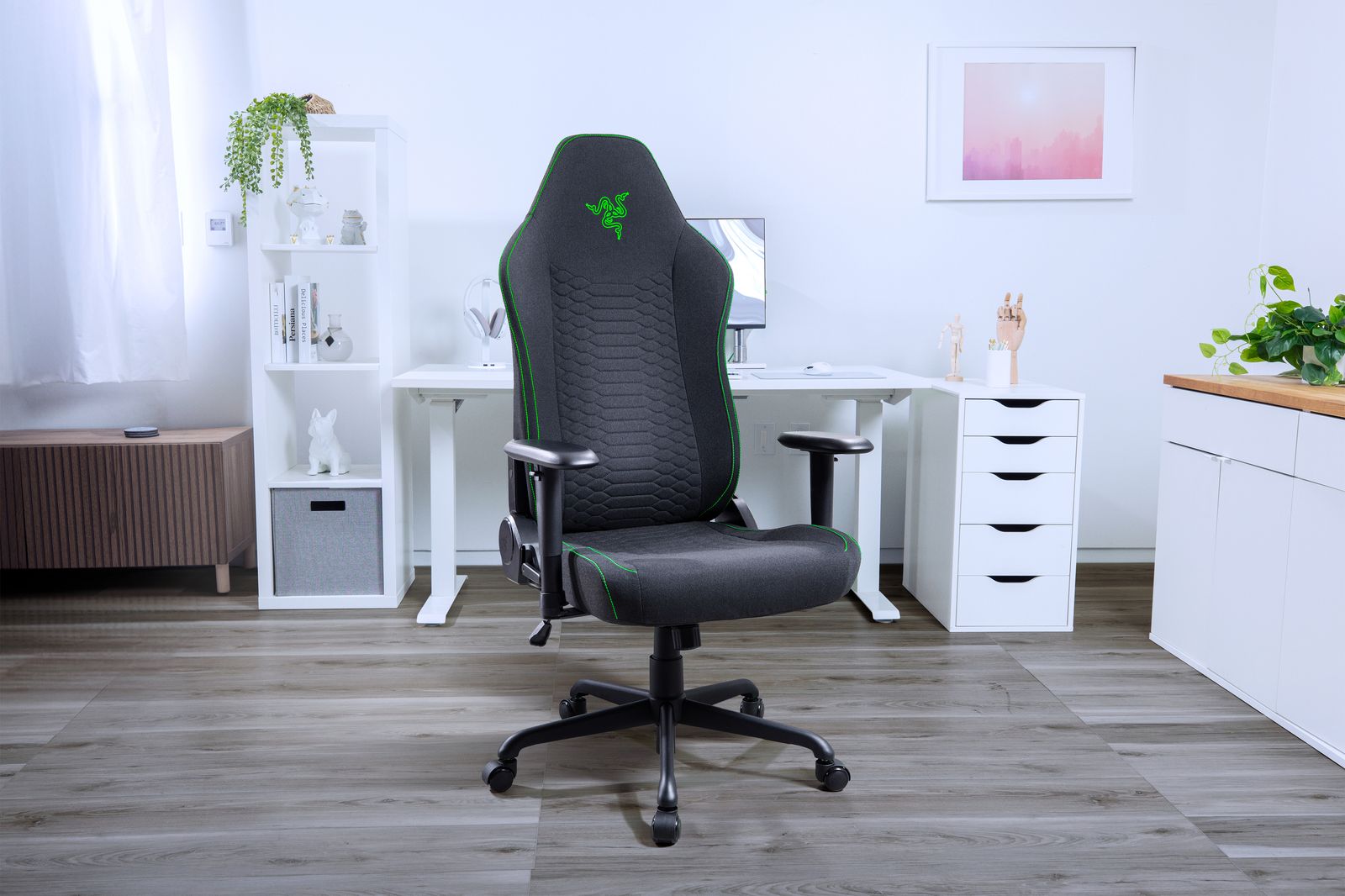 Razer Iskur V2 X PC-Gamingstuhl, Stoff, Schwarz/Grün, 136 kg Tragkraft, 2D-Armlehnen, Lendenkissen, 5 Rollen