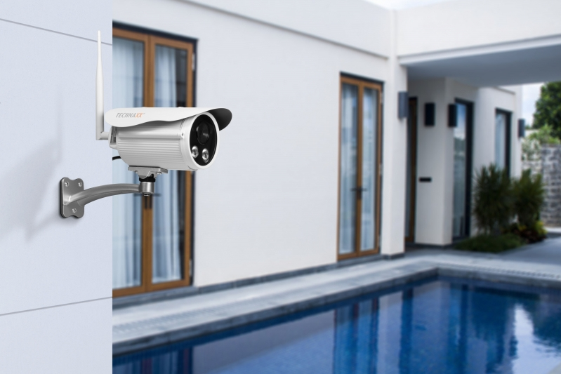 Technaxx TX-61 Patrone IP-Sicherheitskamera 1 MP (720p) Innen & Außen WLAN LAN Nachtsicht 30 m IP66 Decke/Wand Weiß