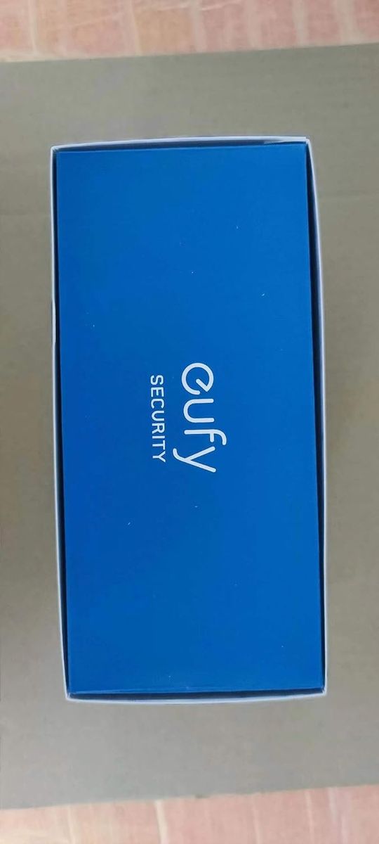 eufy security SoloCam E40, Sicherheitskamera für Draußen, WLAN, kabellos, Personenerkennung KI, Beidseitige Audiofunktion, 2K-Auflösung, 90 dB Alarm, wetterfest, gebührenfrei