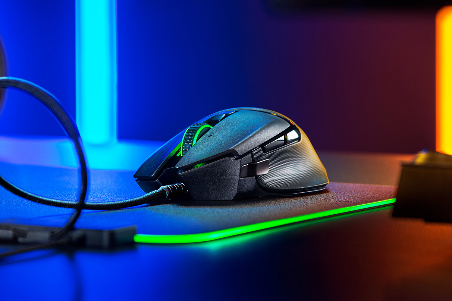 Razer Basilisk V2 Gaming Mouse 20.000 DPI Ergonomic RGB 11-Button Black