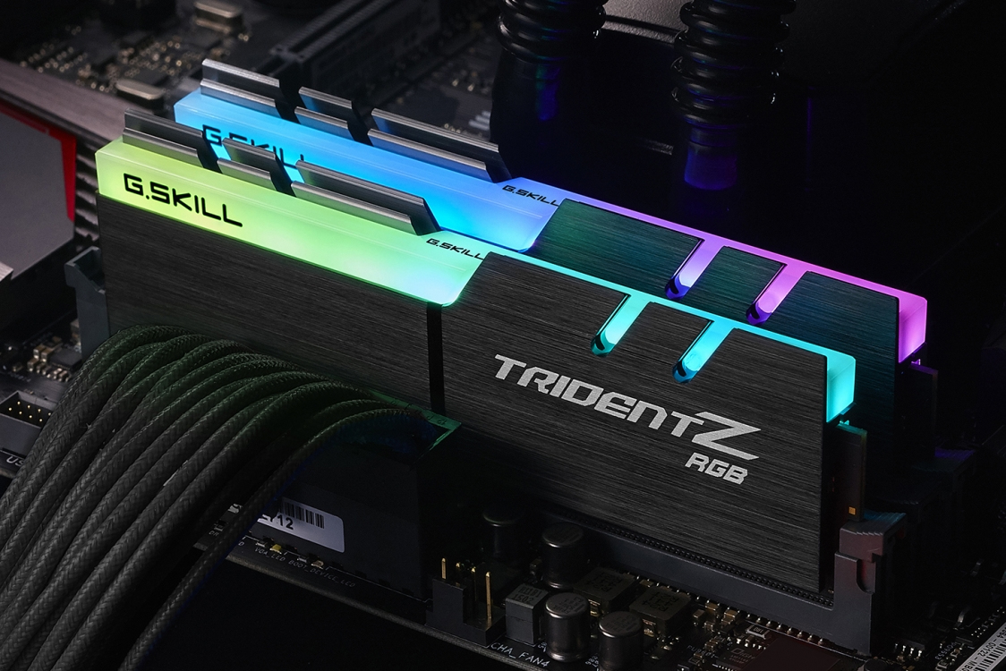 G.Skill Trident Z RGB 16GB (2 x 8 GB) DDR4 3000 MHz CL14 RGB, 288-pin DIMM, 1,2 V, Intel XMP