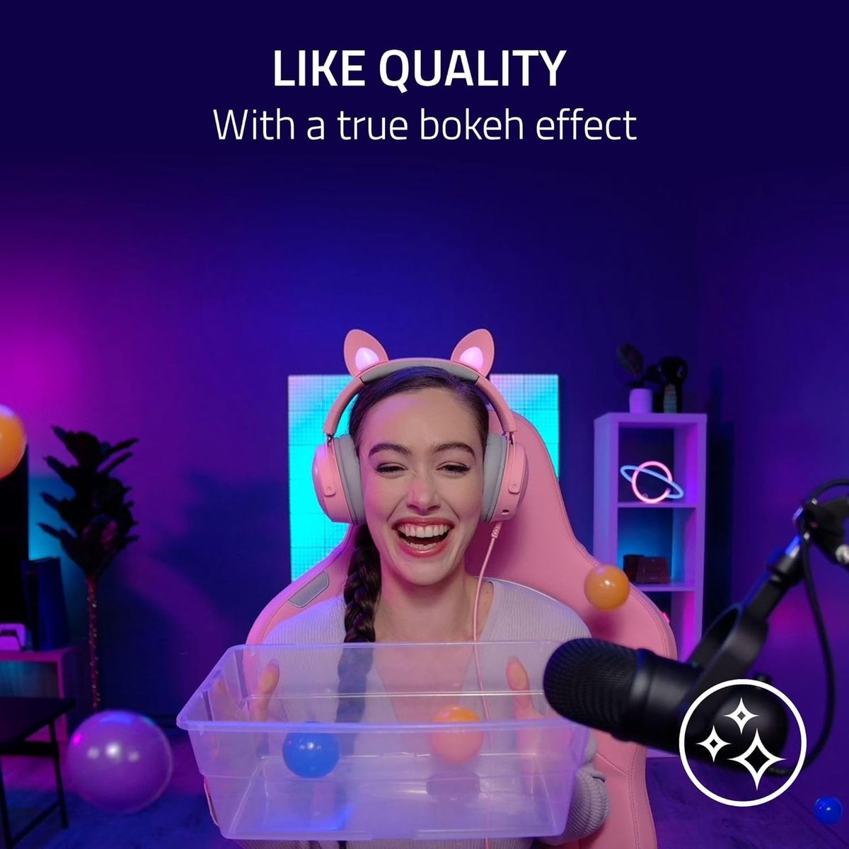 Razer Kiyo Pro Ultra 4K Webcam Großer Sensor Automatische Lichtkorrektur Eingebautes Mikrofon und Auslöser Pro Grade Content Creation, Streaming, Gaming, Videoanrufe Funktioniert mit OBS, Xsplit, PC