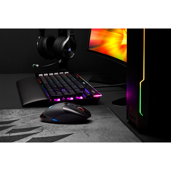 Corsair DARK CORE RGB SE Maus Gaming rechts RF Wireless + Bluetooth + USB Type-A Optisch 18000 DPI Corsair DARK CORE RGB SE Maus Gaming rechts RF Wireless + Bluetooth + USB Type-A Optisch 18000 DPI