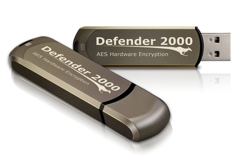 Kanguru Defender 2000 FIPS 140-2 Certified, 128Gb USB-Stick USB Typ-A 2.0 Braun