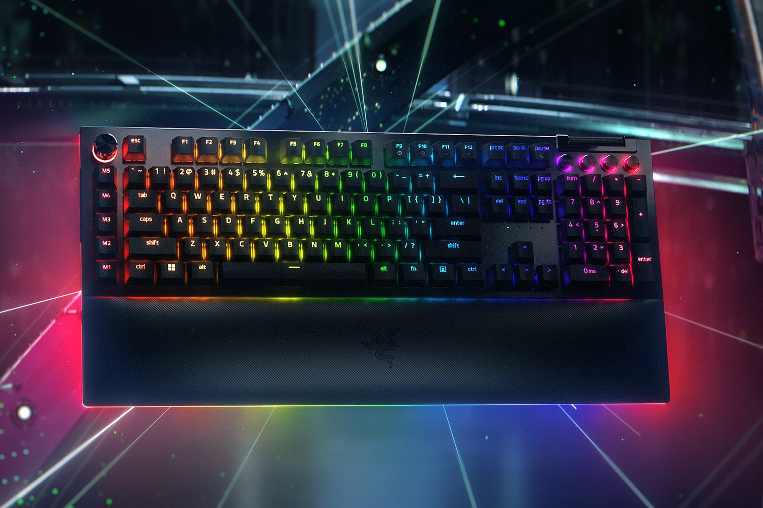 Razer BlackWidow V4 Pro Gaming Keyboard 8 Macro Keys Media Buttons Command Dial Yellow Switches Chroma RGB DEU Layout QWERTZ