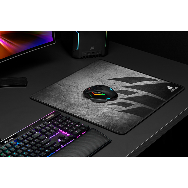 Corsair DARK CORE RGB SE Maus Gaming rechts RF Wireless + Bluetooth + USB Type-A Optisch 18000 DPI Corsair DARK CORE RGB SE Maus Gaming rechts RF Wireless + Bluetooth + USB Type-A Optisch 18000 DPI
