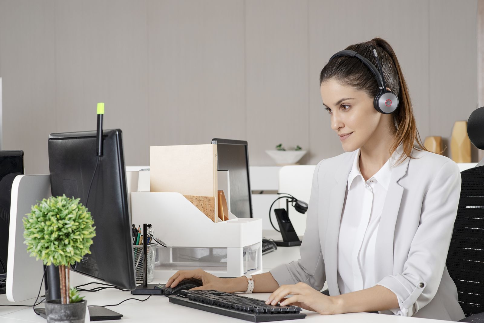 Yealink WH66 Duo DECT Wireless Headset Teams, Schwarz Yealink WH66 Duo DECT Wireless Headset Teams, Schwarz
