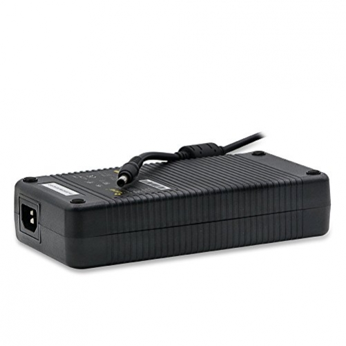 LEICKE Sharon NT03016 ULL-Netzteil für vielfältige Anwendungen wie Router/TFTs/LED Beleuchtungen 150 Watt