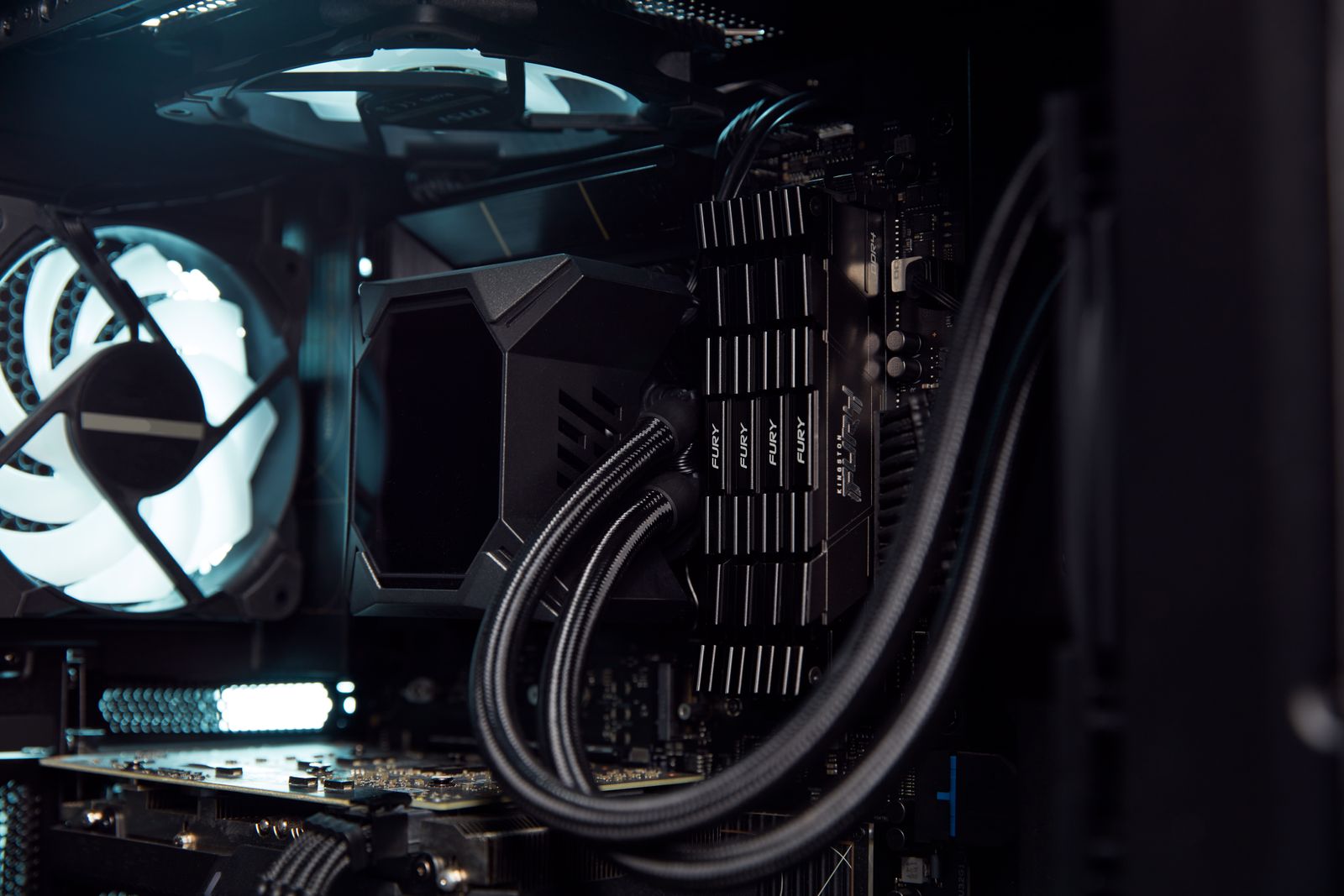 Kingston Technology FURY Renegade KF436C16RB12K2/32 32GB (2x16GB) DDR4-3600 CL16 DIMM XMP 2.0 Black