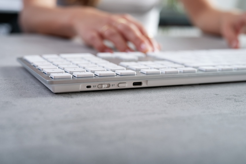 CHERRY KW 9100 SLIM FOR MAC Tastatur Universal USB + Bluetooth Silber - (FRA Layout - AZERTY)