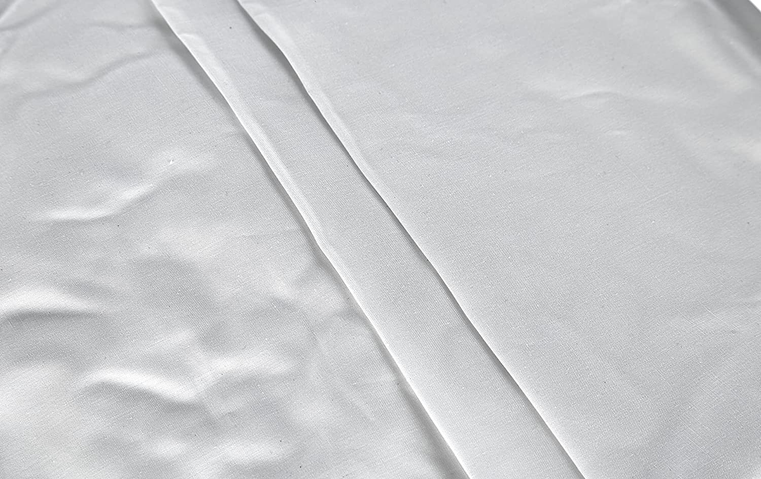 Amazon Basics Everyday Spannbetttuch aus 100%, Baumwolle, 90 x 190 x 30 cm - Weiß 90 x 190 x 30 cm Weiß