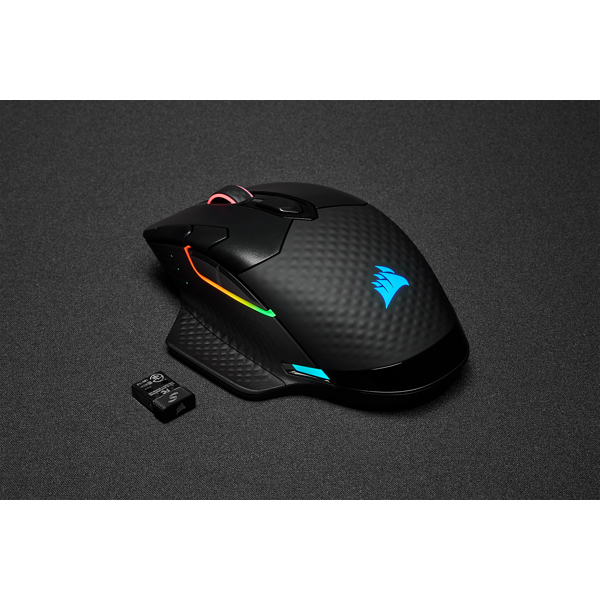 Corsair DARK CORE RGB PRO Maus Gaming rechts RF Wireless + Bluetooth + USB Type-A Optisch 18000 DPI Corsair DARK CORE RGB PRO Maus Gaming rechts RF Wireless + Bluetooth + USB Type-A Optisch 18000 DPI
