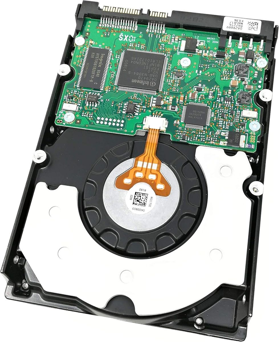 Tempo di Saldi CCTV+HARD500-N 4-Kanal DVR-Set, 4x IR-Kameras, 720p, 500 GB Festplatte, kabelgebunden, Nachtsicht