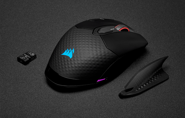Corsair DARK CORE RGB SE Maus Gaming rechts RF Wireless + Bluetooth + USB Type-A Optisch 18000 DPI Corsair DARK CORE RGB SE Maus Gaming rechts RF Wireless + Bluetooth + USB Type-A Optisch 18000 DPI