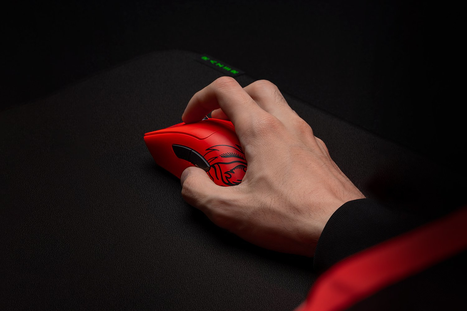 Razer DeathAdder V3 Pro Faker Edition Gaming Mouse Wireless RF + USB-C 30.000 DPI