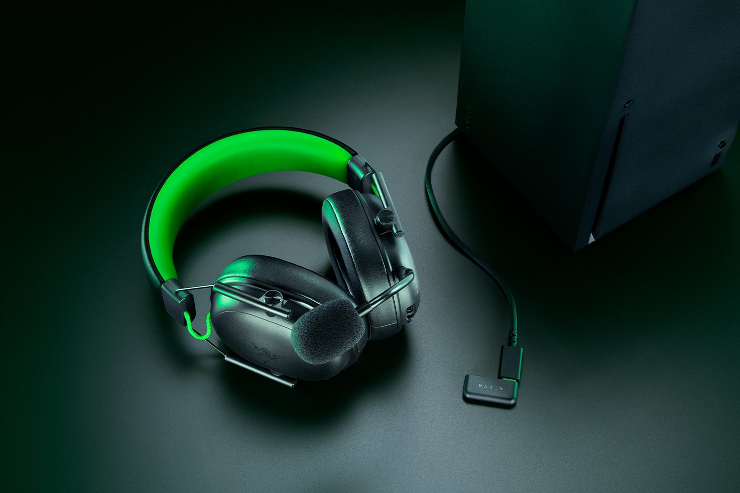Razer BlackShark V3 X HyperSpeed Gaming Headset Kabellos & Verkabelt, 2,4 GHz Wireless Bluetooth USB-A Empfänger 3,5 mm THX Spatial Audio 70 h Schwarz/Grün
