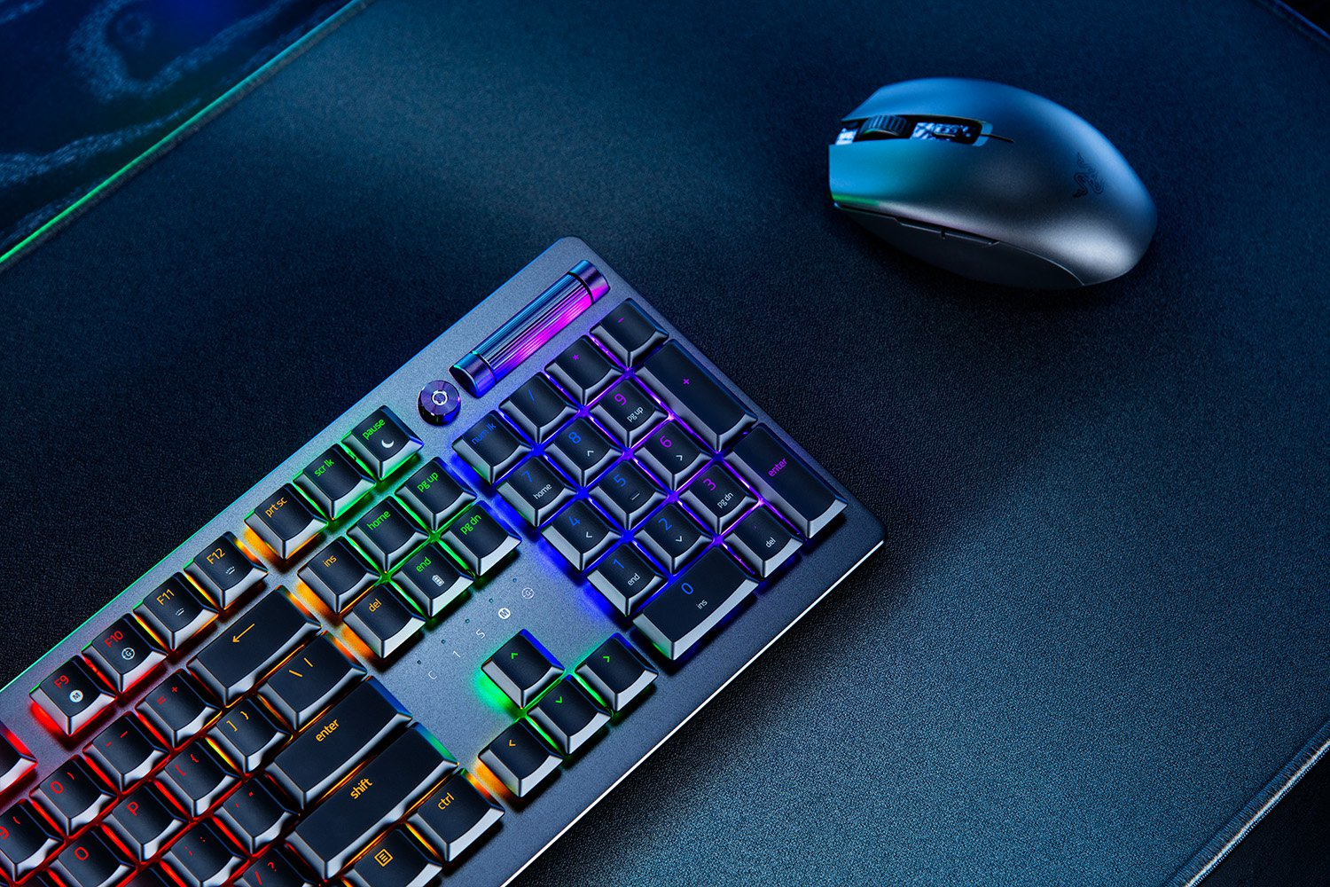 Razer DeathStalker V2 Pro Gaming Keyboard Dual Wireless Optical Red Switches RGB DEU Layout QWERTZ