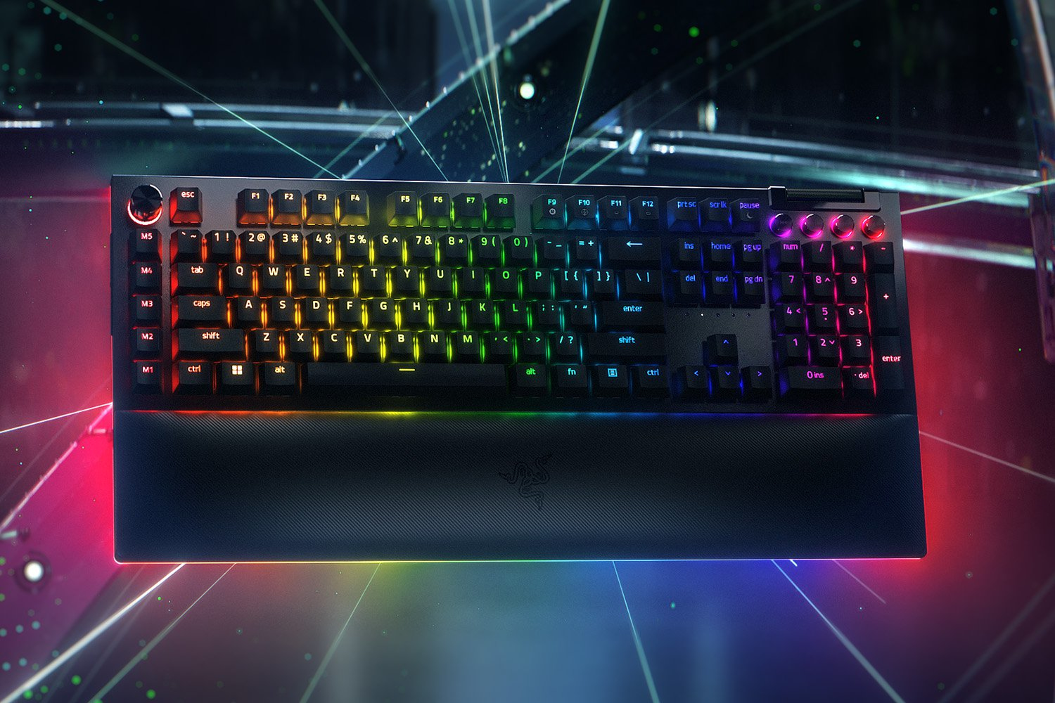 Razer BlackWidow V4 Pro Gaming Keyboard 8 Macro Keys Media Buttons Command Dial Green Switches Chroma RGB DEU Layout QWERTZ