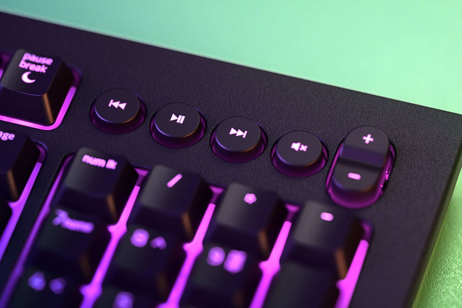 Razer Cynosa V2 Membran-Gaming-Tastatur (Tastatur mit Soft-Tasten, Multimedia-Tasten, Kabelmanagement, programmierbar, RGB-Beleuchtung) Schwarz - (ITA Layout - QWERTY)