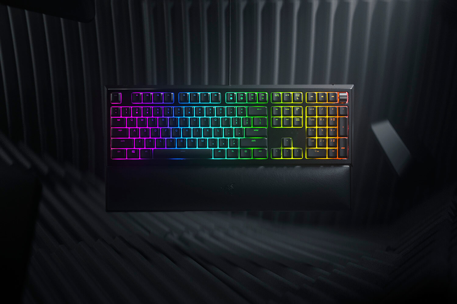 Razer Ornata V2 Gaming Keyboard Mecha-Membrane Switches Chroma RGB UK Layout QWERTY