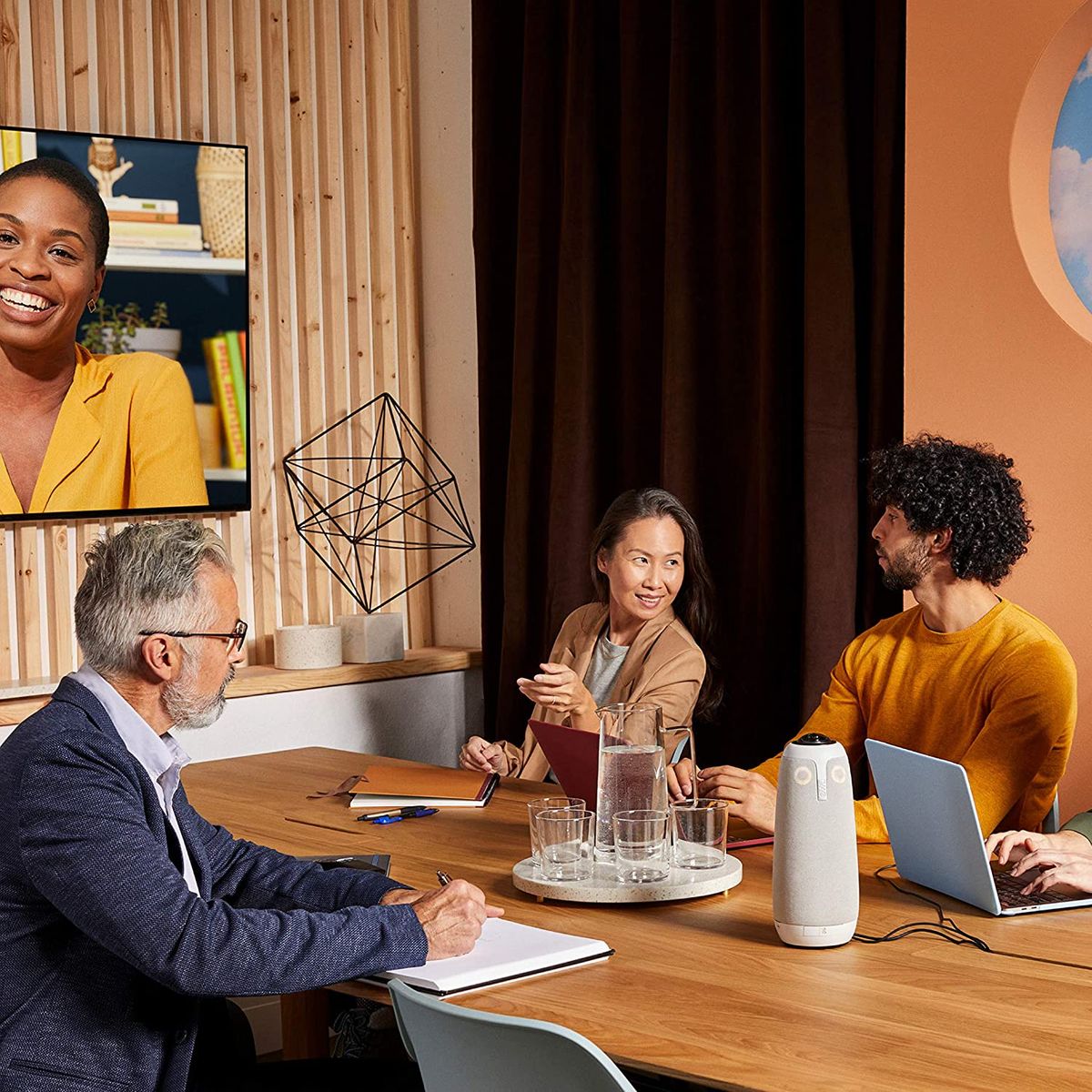 Owl Labs Meeting Pro 360° 1080p HD Smart video conferencing camera microphone speaker automatic speaker focus smart zooming noise matching Meeting Owl Pro EU edition
