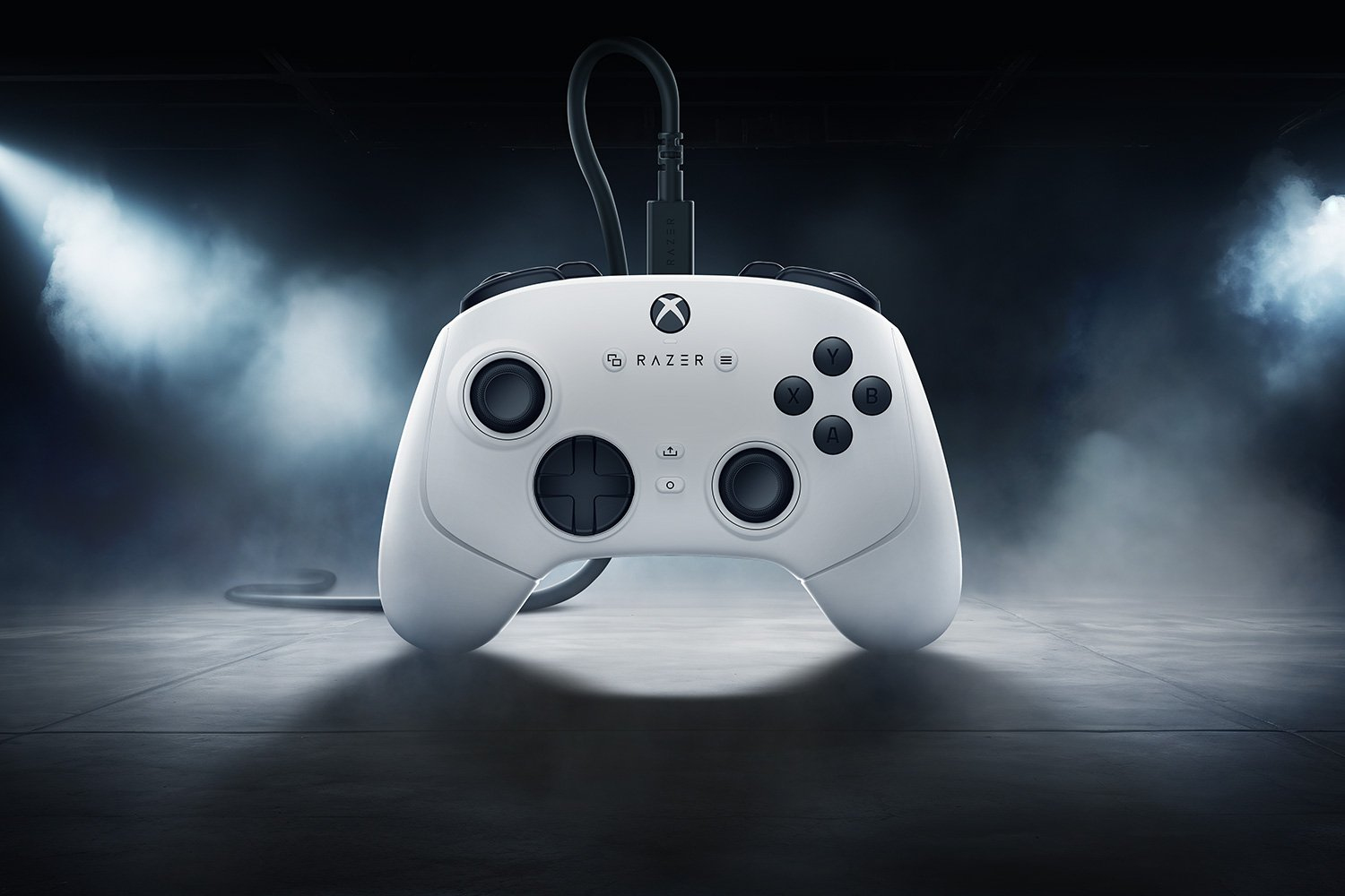 Razer Wolverine V3 Tournament Edition Weiß USB Gamepad Analog PC, Xbox Series S, Xbox Series X