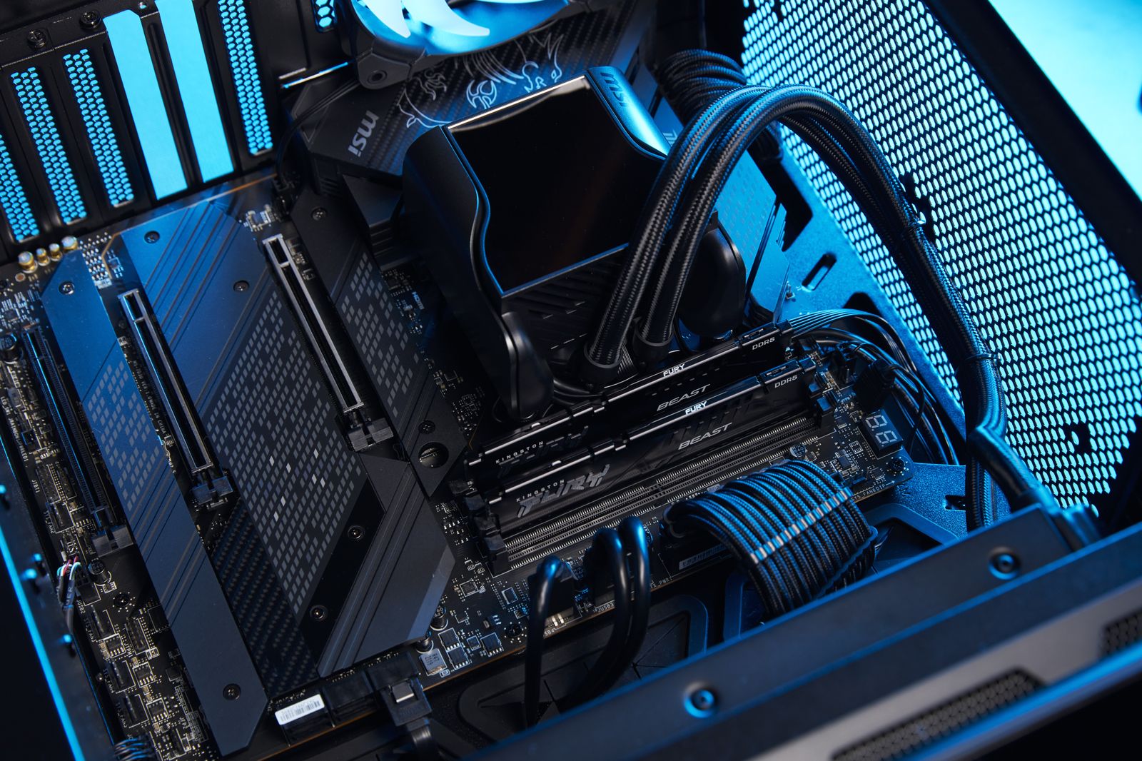 Kingston FURY Beast KF556C40BBK2-32 32GB (2x16GB) DDR5 5600 MT/s CL40 DIMM, Intel XMP 3.0, Schwarz